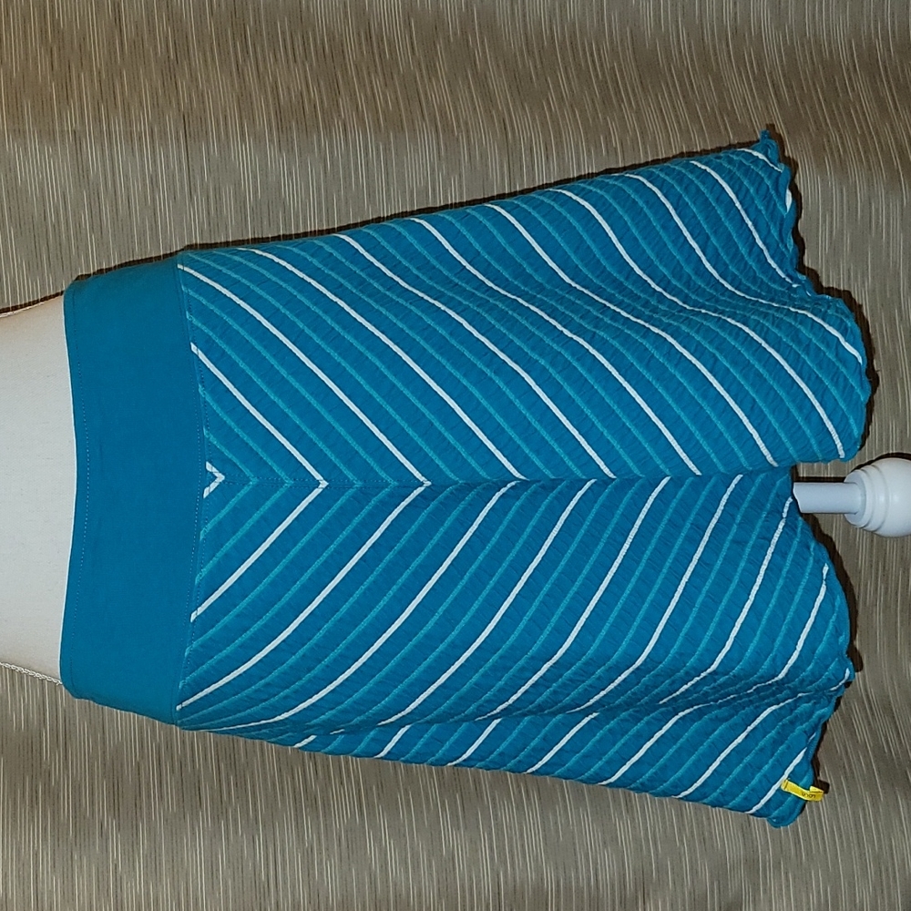 Lole skirt. Size medium.